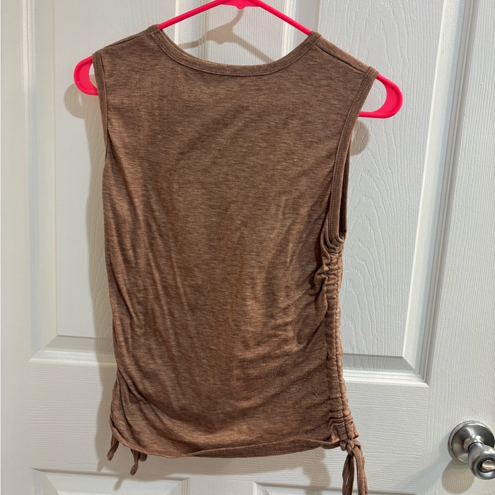 Sleeveless Dull Red Tee